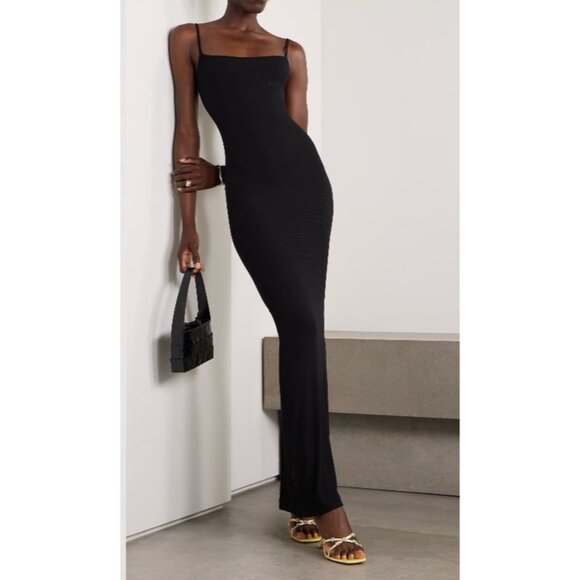 SKIMS Dresses & Skirts - NWT SKIMS CLOUD MAXI ONYX DRESS SZ MEDIUM